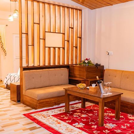 Busy Bee Resort, 포카라 외부 사진