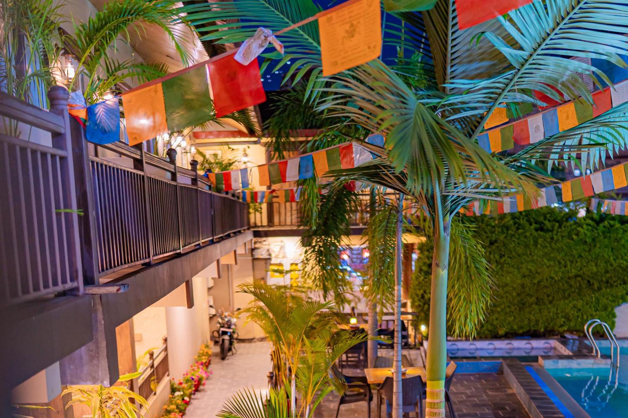 Busy Bee Resort, 포카라 외부 사진