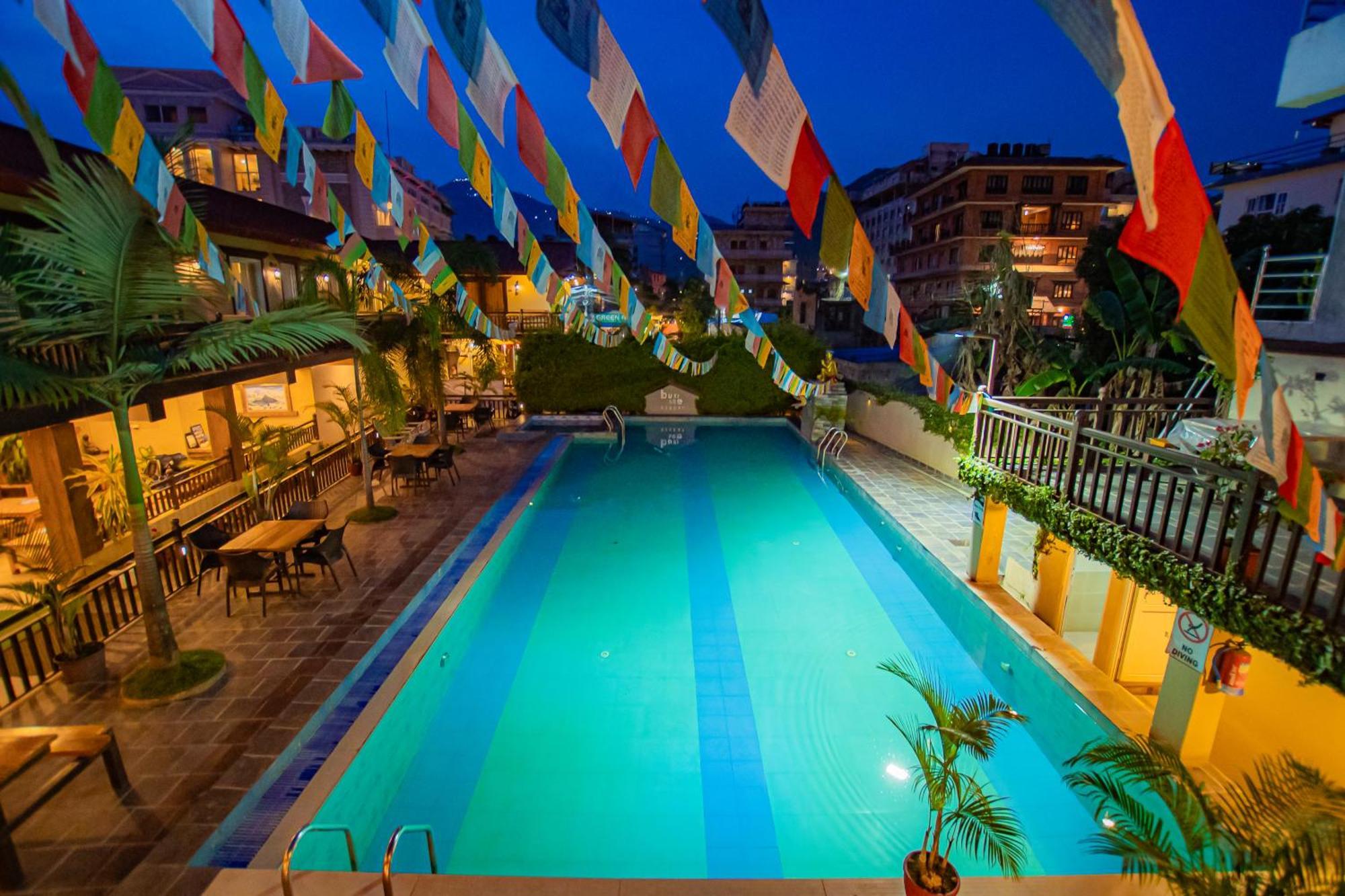 Busy Bee Resort, 포카라 외부 사진