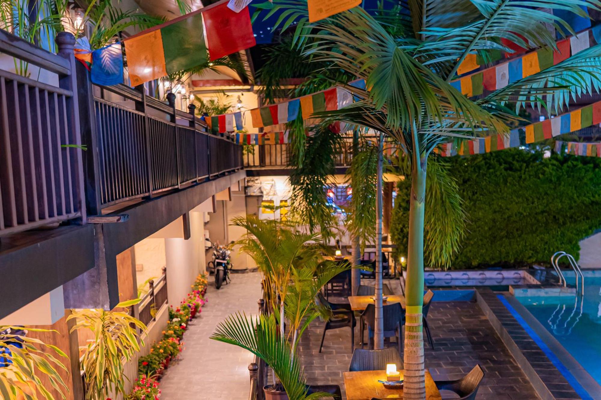 Busy Bee Resort, 포카라 외부 사진