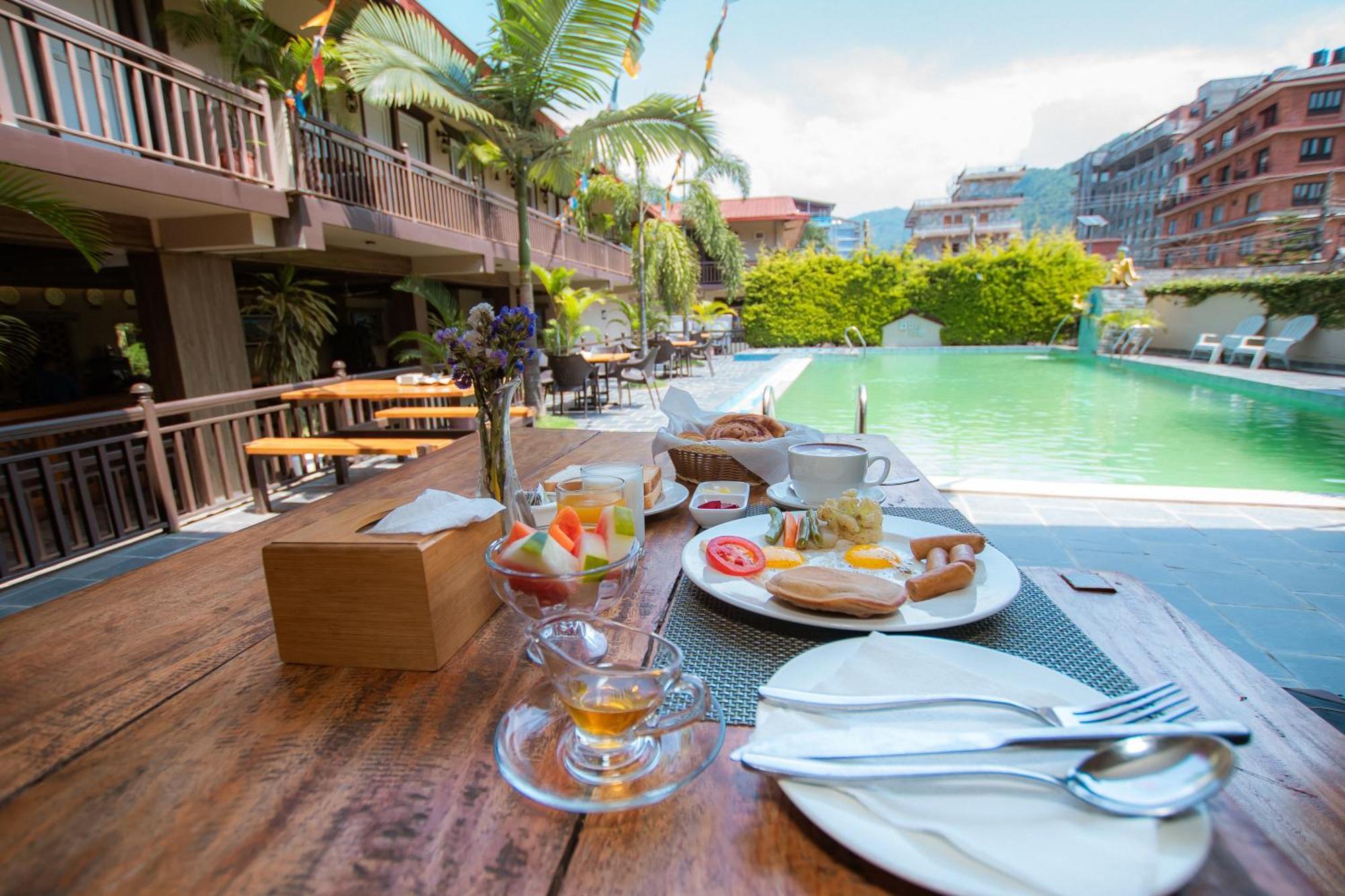 Busy Bee Resort, 포카라 외부 사진